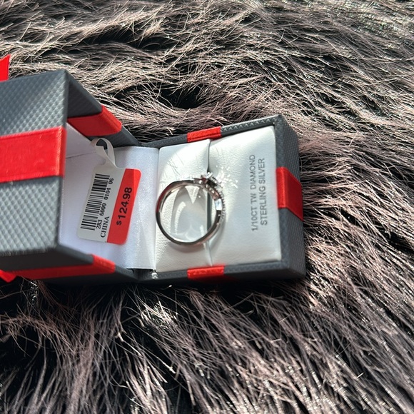 💎1/10CT TW Diamond Sterling Silver Heart Ring 🩵 - Picture 3 of 5